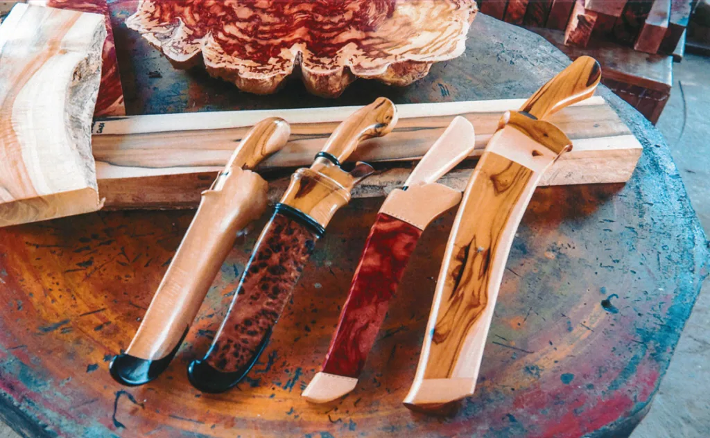 Keris and knife handle crafting business